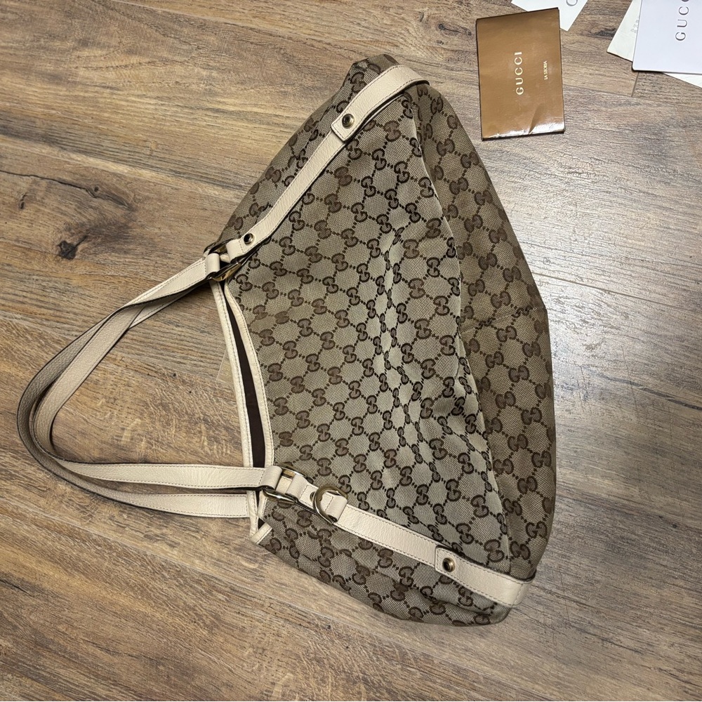 Gucci Abbey medium bag with Monogram Canvas - Picture 4 of 9